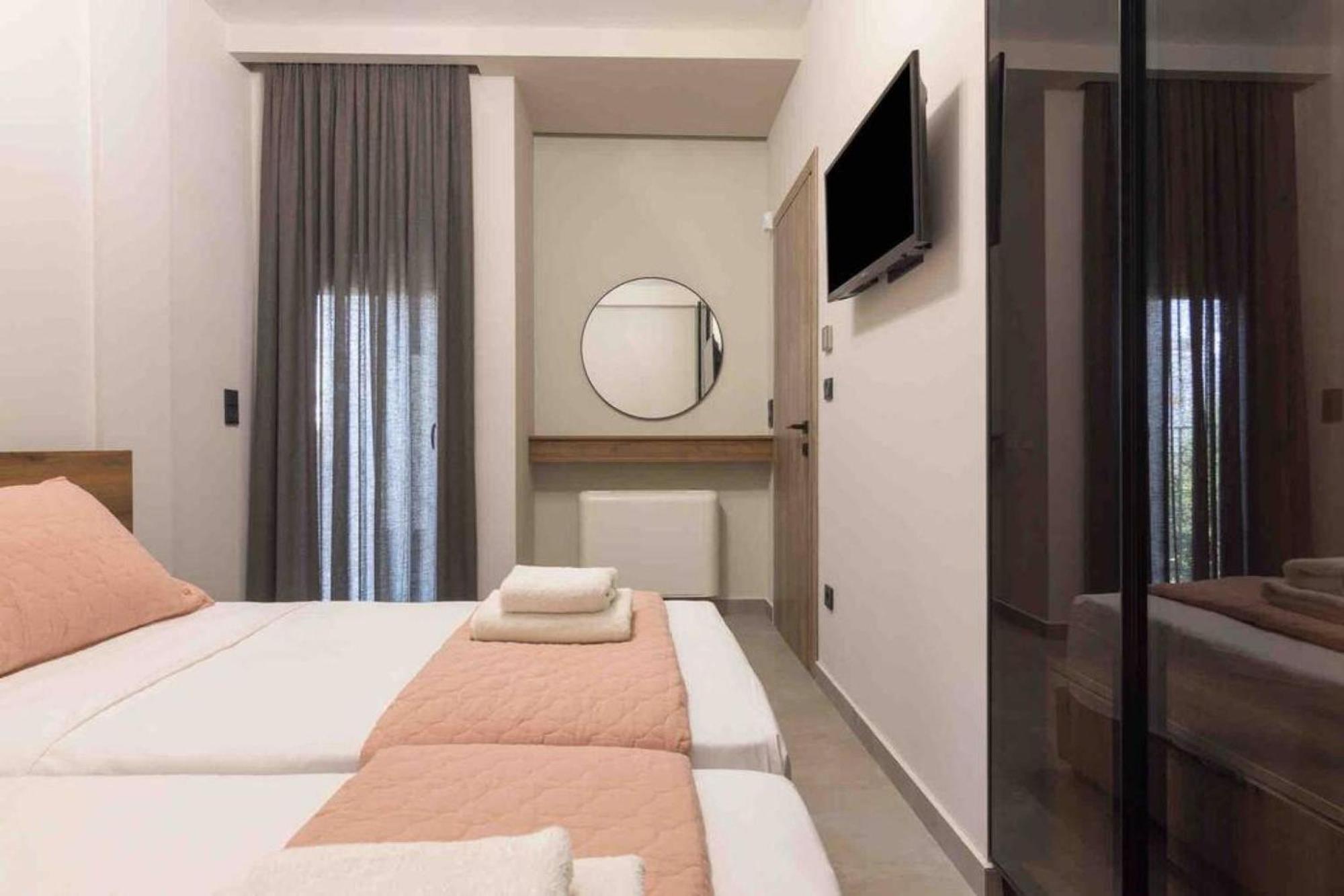 Appartamento Blue Pearl At Glufada Sea Side Atene Esterno foto