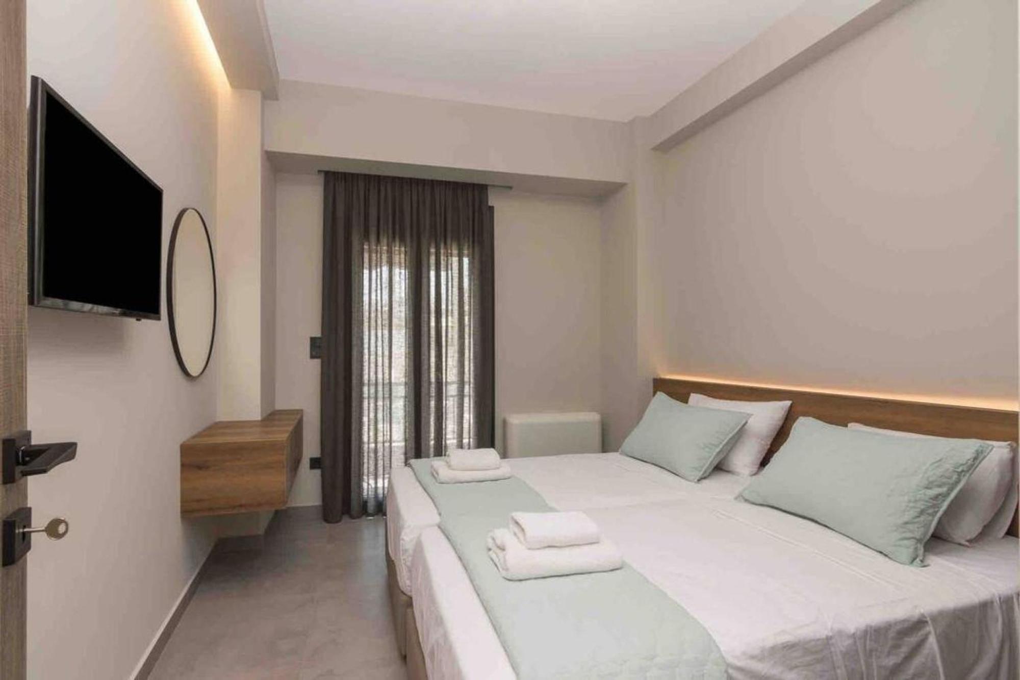 Appartamento Blue Pearl At Glufada Sea Side Atene Esterno foto